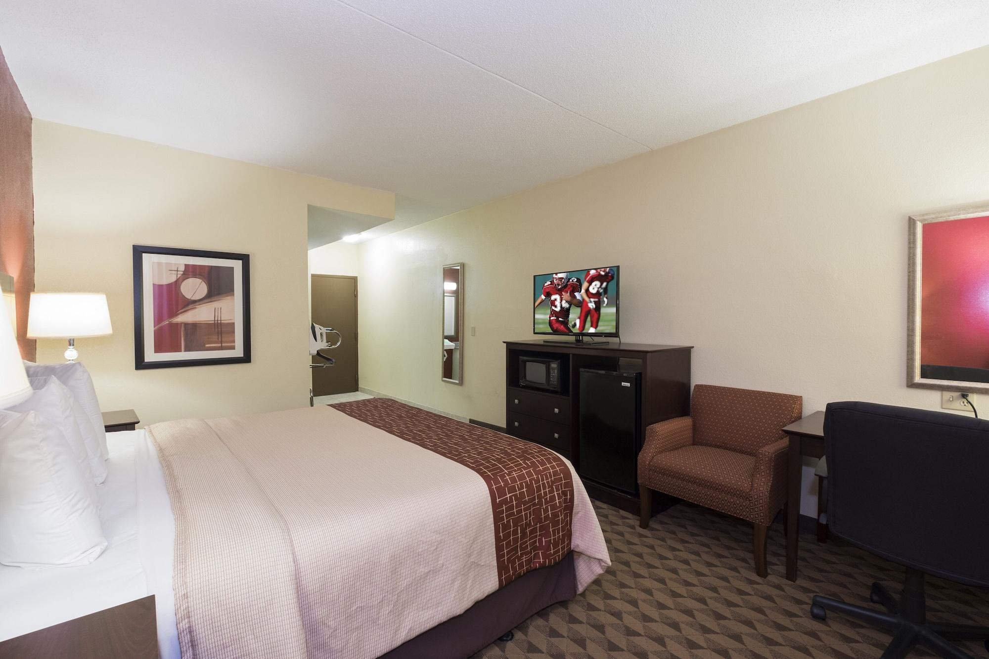 Red Roof Inn & Suites Cincinnati North-Мейсон Экстерьер фото